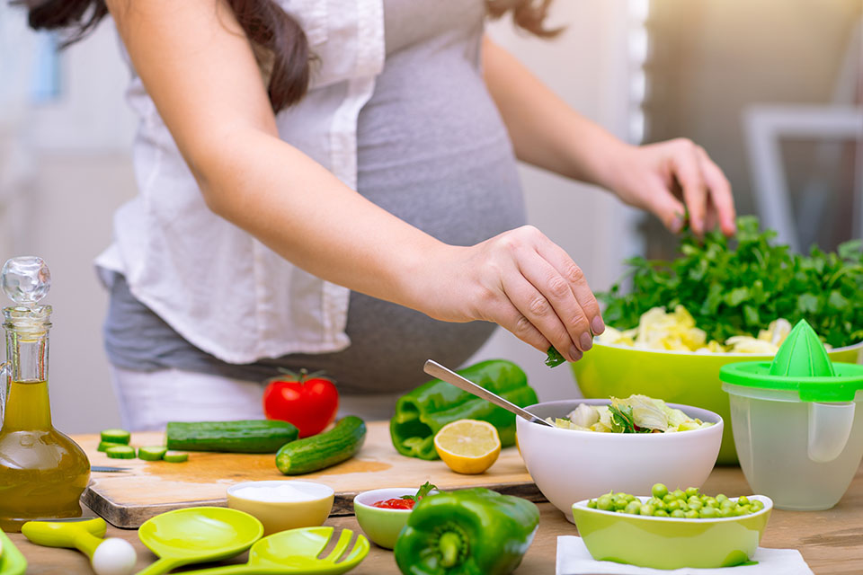 someone preparing healthy food